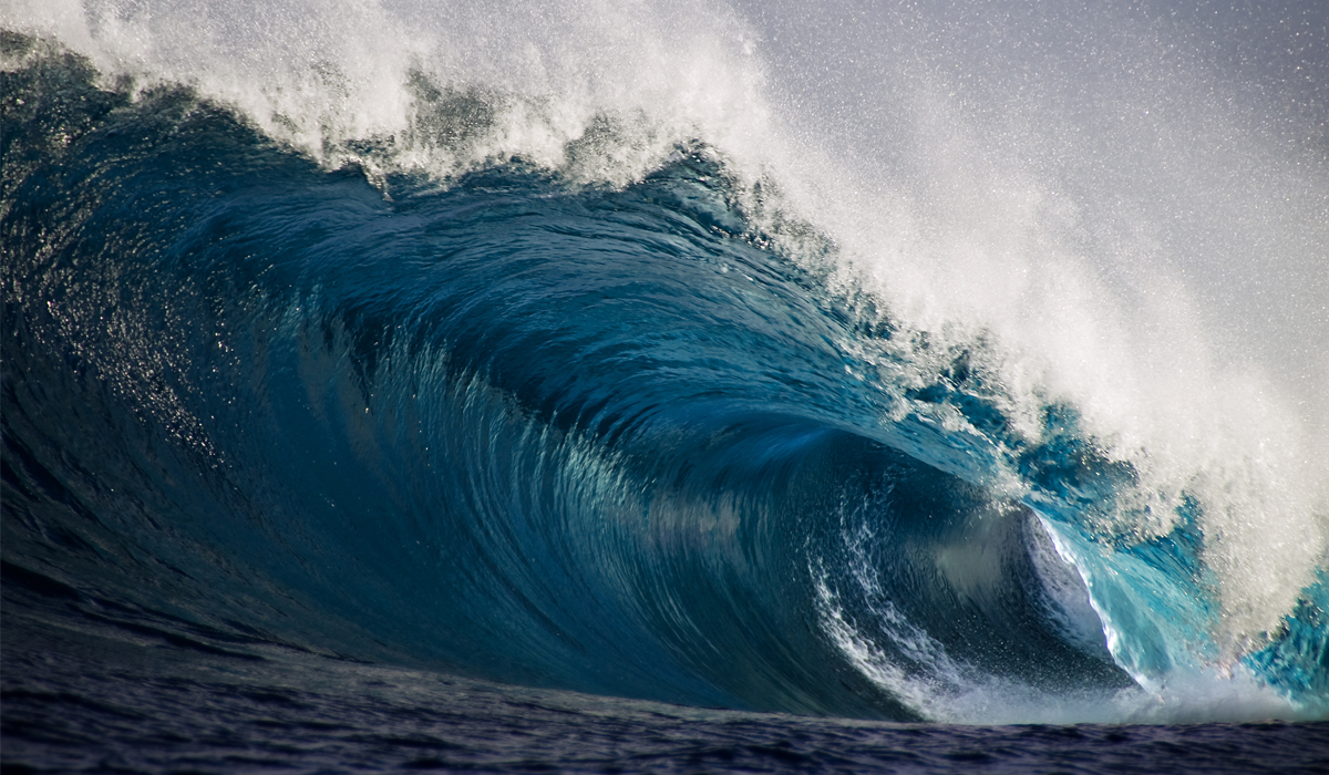 Tsunami waves